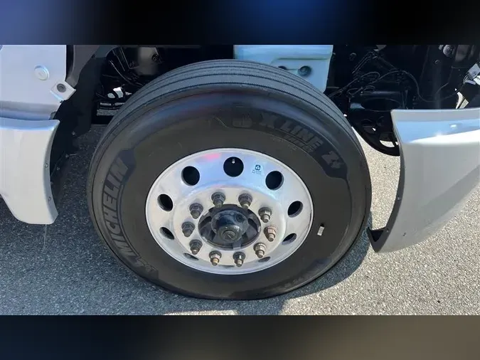 2021 INTERNATIONAL LT