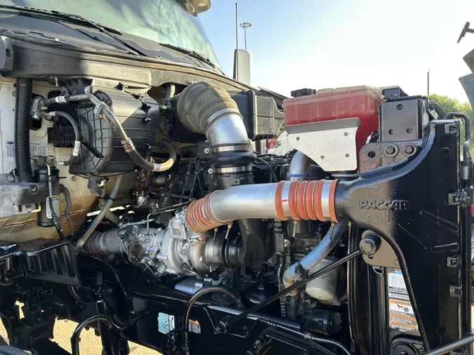 2020 Peterbilt 567