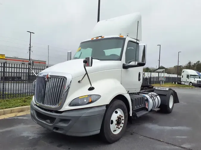 2020 NAVISTAR INTERNATIONAL RH613 DAYCAB S/A