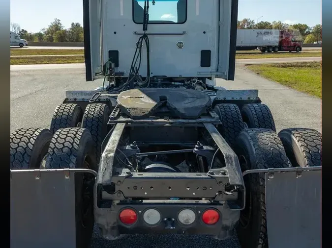 2016 KENWORTH T680