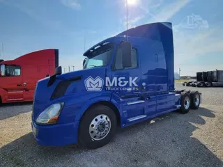 2016 VOLVO VNL64T630