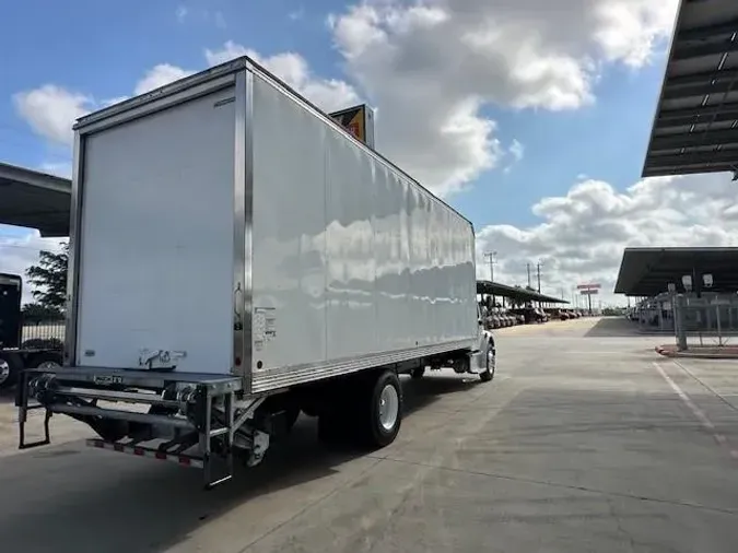 2022 Freightliner Business Class M2 106