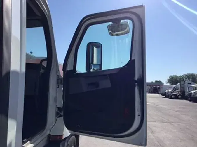 2019 Freightliner Cascadia