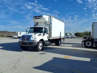 2020 NAVISTAR INTERNATIONAL MV607 (4X2)