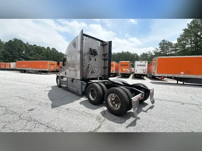 2022 Freightliner Cascadia 126d9612846408b83afdd4d445385d2a4a7