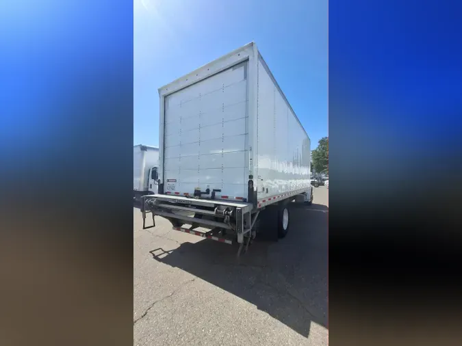 2021 FREIGHTLINER M2 106