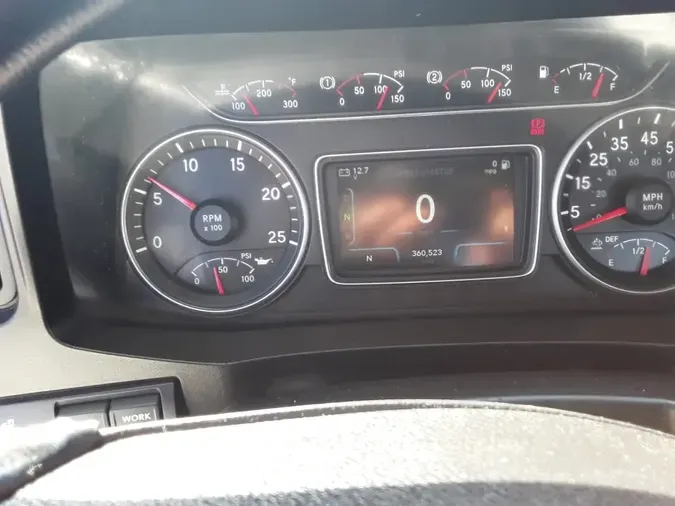 2020 NAVISTAR INTERNATIONAL LT625 DAYCAB T/A