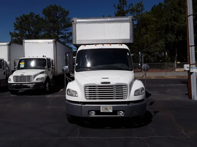 2016 FREIGHTLINER/MERCEDES M2 106