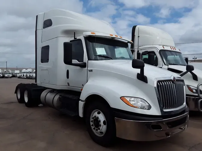 2020 NAVISTAR INTERNATIONAL LT625 SLPR CAB