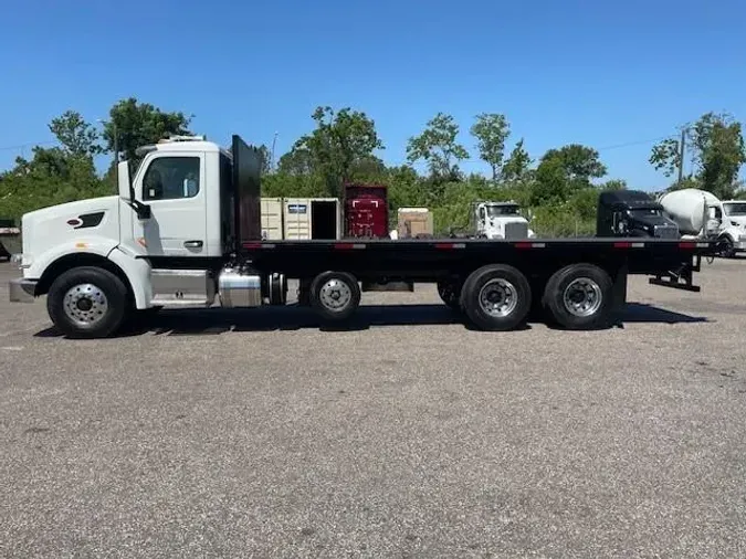 2016 Peterbilt 567