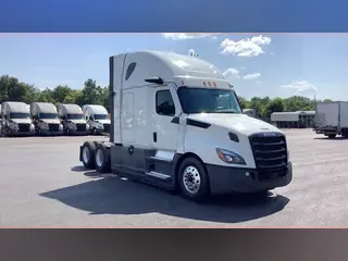 2022 Freightliner Cascadia 126