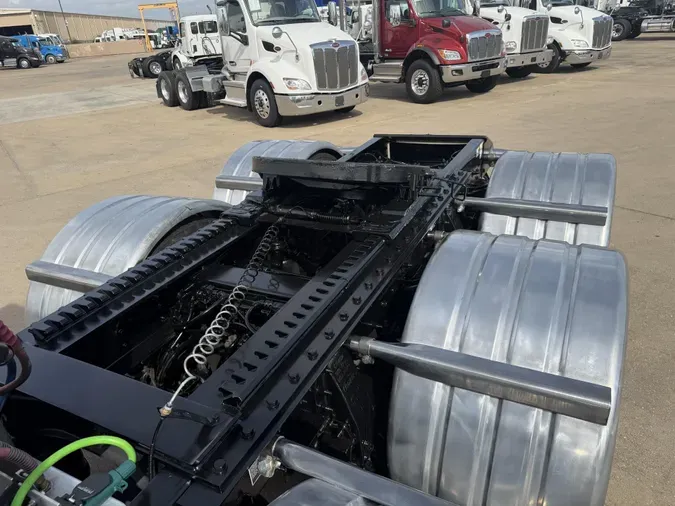 2026 Peterbilt 589d97a4e494a96d1077613dbdd6f9e0a3e