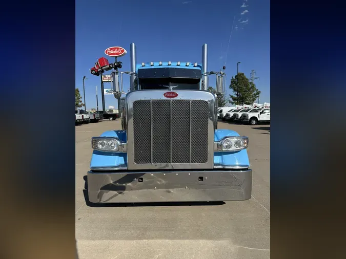 2024 Peterbilt 389