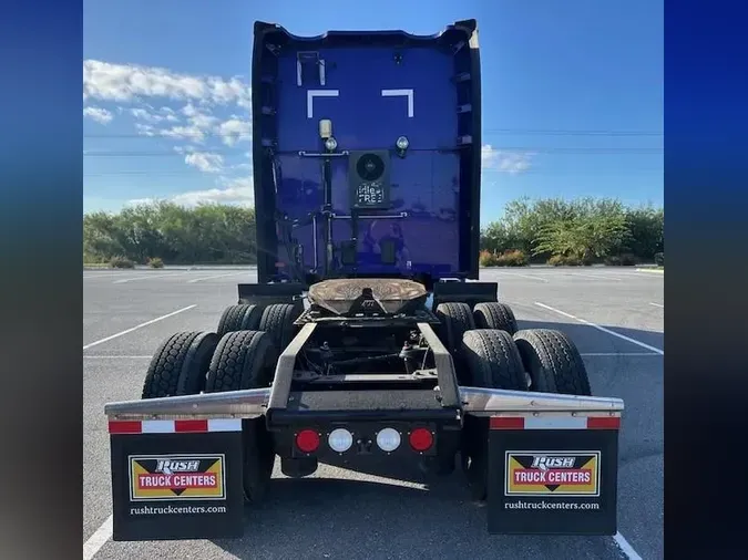 2021 Kenworth T680d97f39d0b962a9841a8307cc9a0a238c