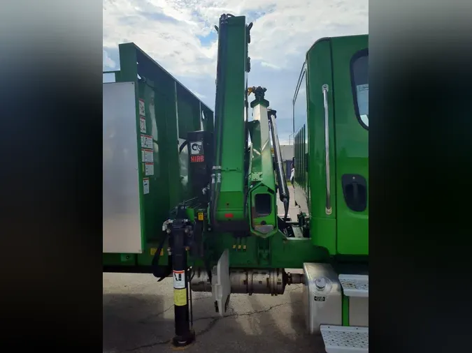 2019 FREIGHTLINER/MERCEDES M2 106