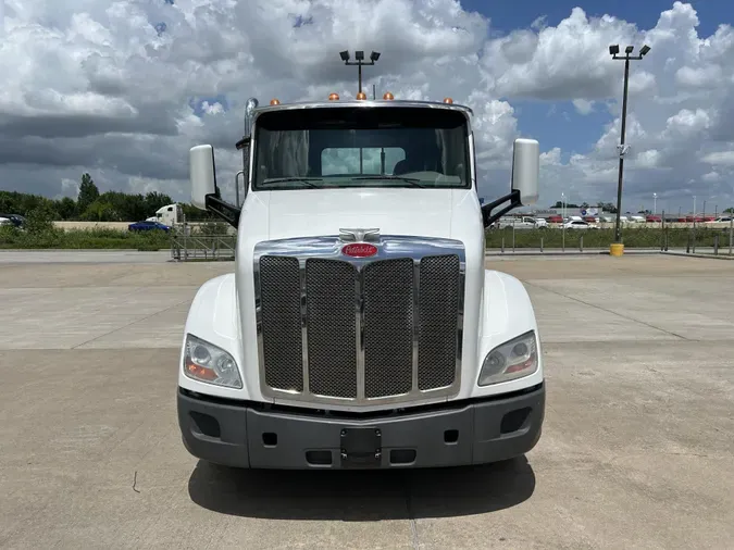 2020 Peterbilt 579