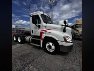 2018 FREIGHTLINER CASCADIA 125