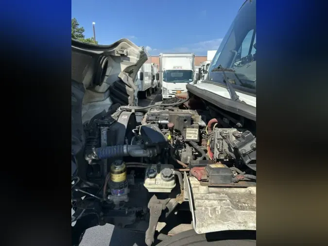 2020 FREIGHTLINER/MERCEDES M2 106
