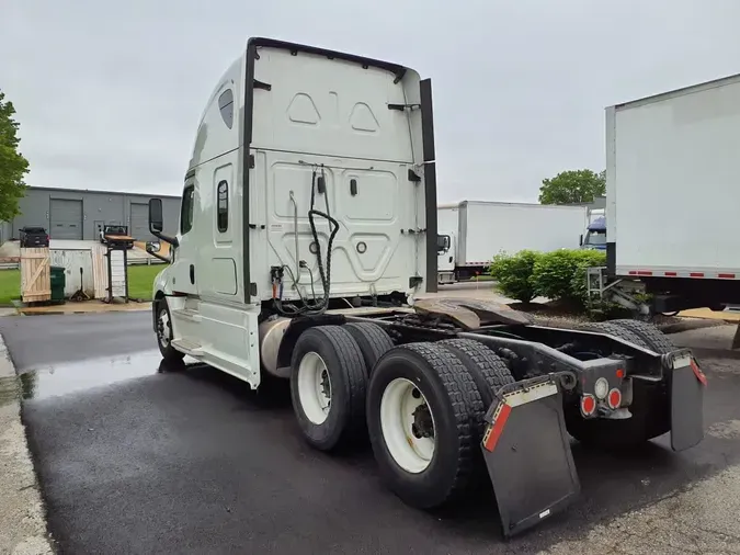 2019 FREIGHTLINER NEW CASCADIA PX12664