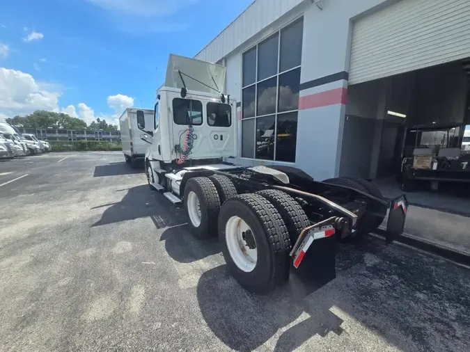2020 FREIGHTLINER NEW CASCADIA PX12664