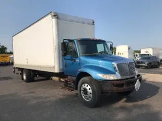 2017 INTERNATIONAL 4300