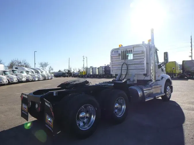 2019 Peterbilt 579d98c292ff306f278179a41553c77f47c