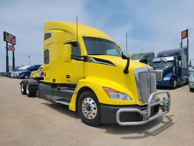 2023 Kenworth T680
