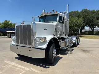 2022 Peterbilt 389