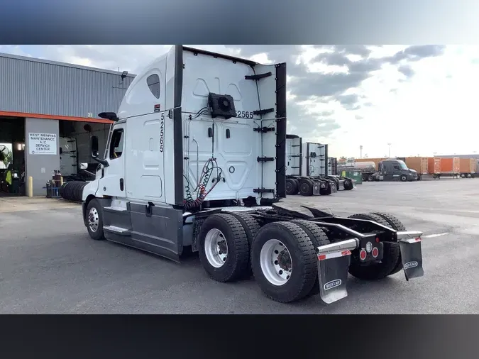 2022 Freightliner Cascadia 126d994abd84a1fcdb83ec9bb324770e123