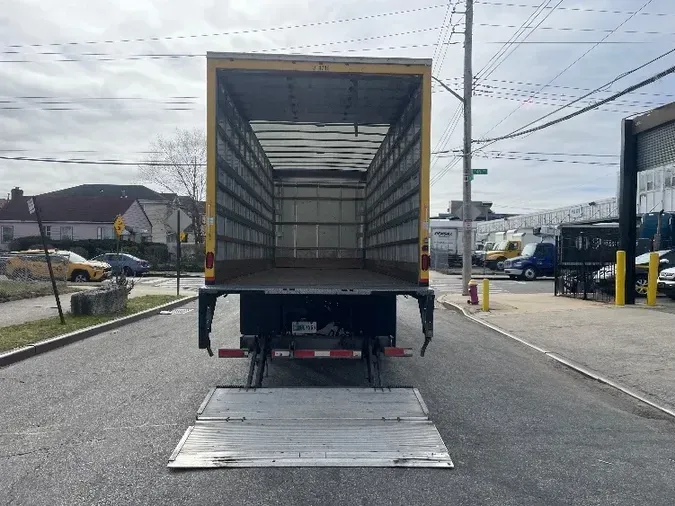 2018 Freightliner M2