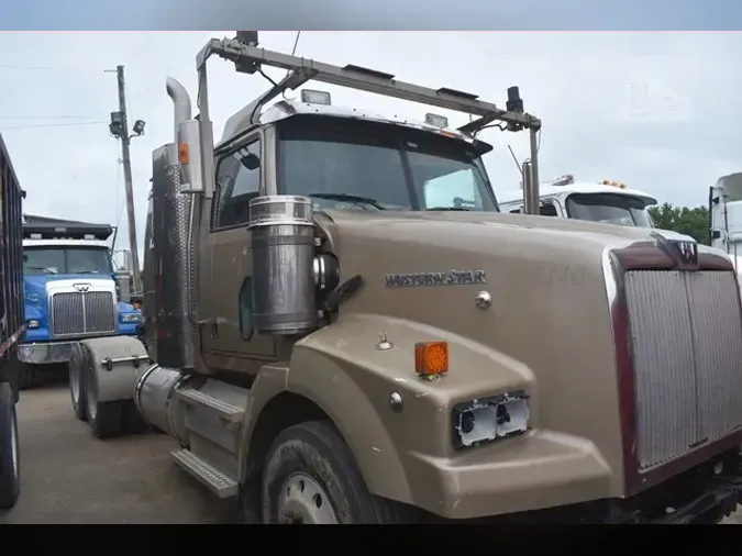 2012 WESTERN STAR 4900