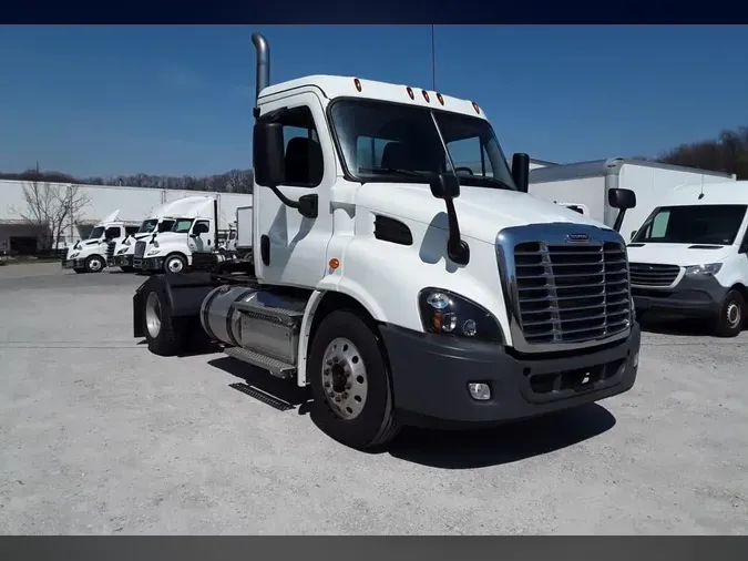 2020 FREIGHTLINER/MERCEDES CASCADIA 113d9a3742685764e2d7a1e7c161868d3ac