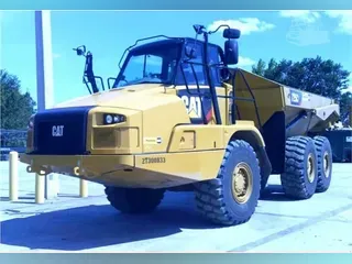 2019 CATERPILLAR 725C2