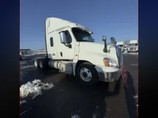 2019 FREIGHTLINER/MERCEDES CASCADIA 125