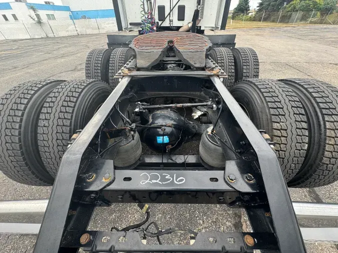 2022 Kenworth T680