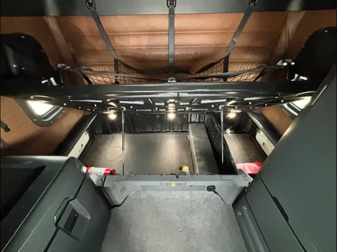 2023 Freightliner Cascadia 126