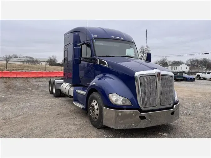 2022 KENWORTH T680