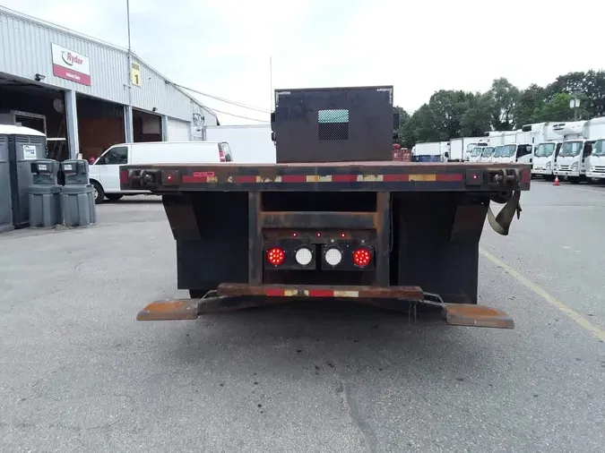 2017 FREIGHTLINER M2-112