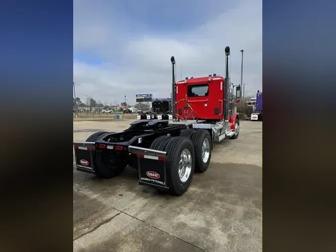 2026 PETERBILT 589