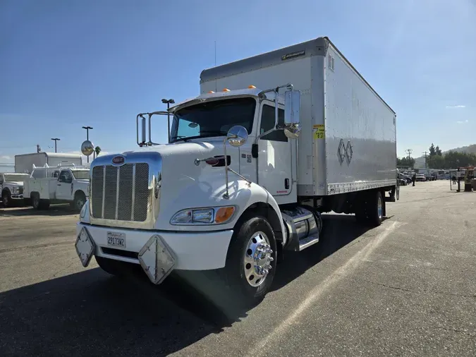 2020 Peterbilt 337
