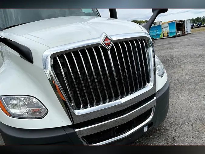 2023 INT LT625 6X4