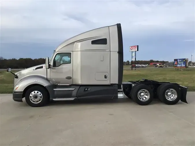 2018 KENWORTH T680