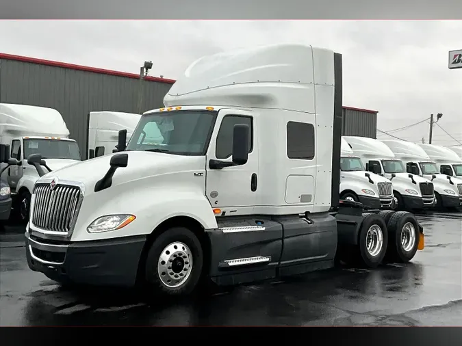 2022 INT LT625 6x4d9df58a477e370bc91c213c6ee036745