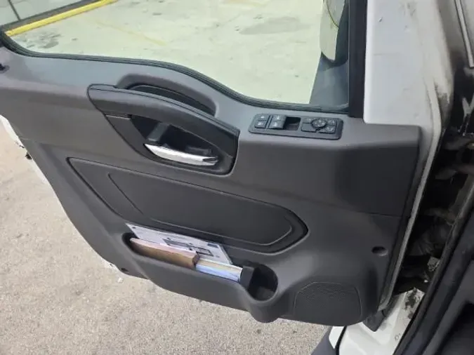 2021 International LT625