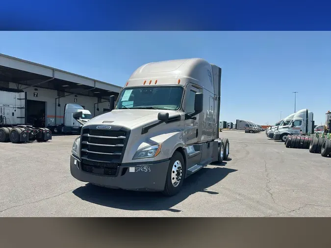 2021 Freightliner Cascadia
