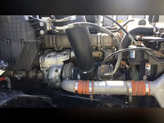 2020 Freightliner Cascadia 126