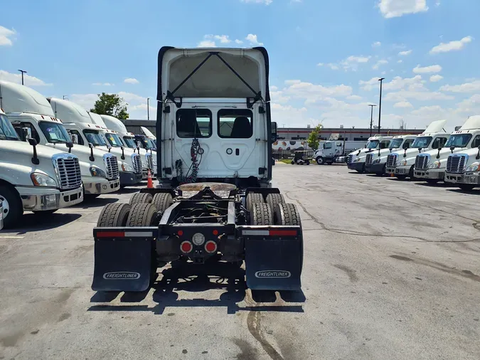 2020 FREIGHTLINER/MERCEDES NEW CASCADIA PX12664