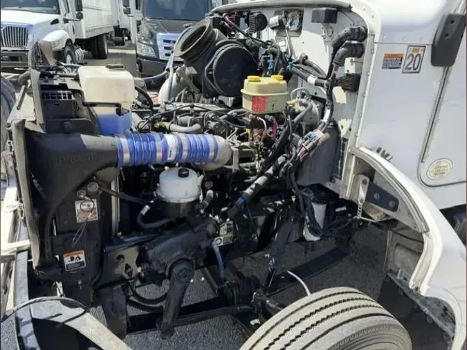 2019 Peterbilt 325d9ea9fc7a12b26de1ba75e4f45c598af