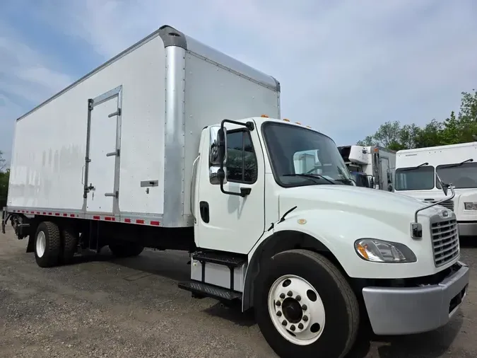 2019 FREIGHTLINER M2 106
