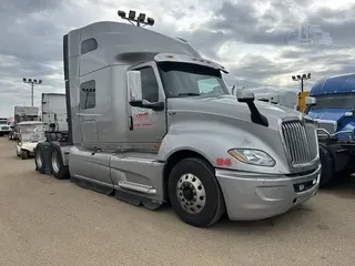 2022 INTERNATIONAL LT